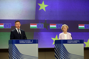 Magyar Péter: 6 ezer milliárd forintnyi uniós forrásról kötöttünk megállapodást