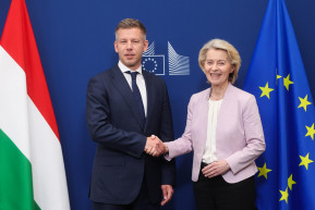 Deutsche Welle: Magyarország az uniós milliárdok felszabadítása felé vezető pályára állt