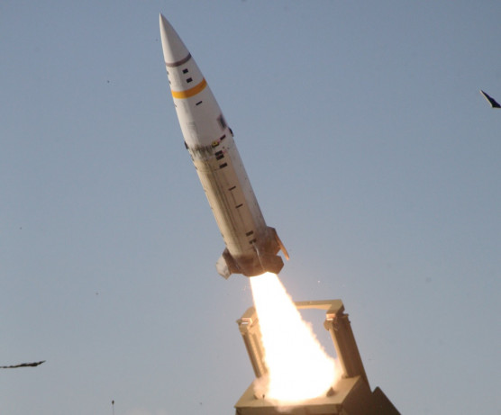 Ukrajna amerikai fegyvereket használna orosz területen