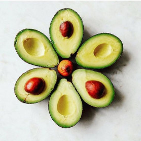 Mától kötelező az akciózás a boltokban, olcsóbb is lett gyorsan az avokádó, a mangó meg a nyírfacukor