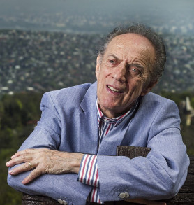 Meghalt Bács Ferenc