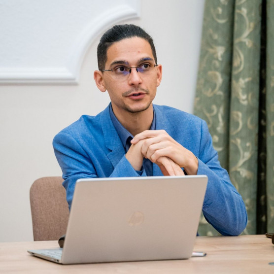 Lemondott az ellenzéki polgármester Gödön, kaptak is 100 millió forint támogatást