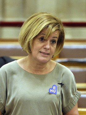 Bocsánatot kér Bangóné a patkányozásért