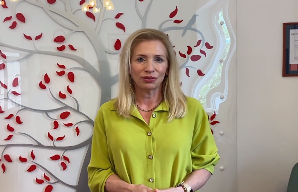 Nem nyomoz a rendőrség Bayer nejének PCR-ügylete miatt