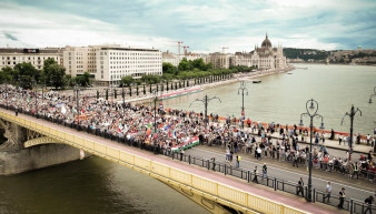 A Medián szerint a Fidesz-KDNP 50, a Tisza párt 27, a baloldali közös lista 9 százalékon áll