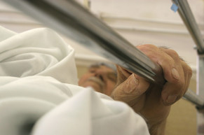 Egészségügy: se pénz, se bátorság