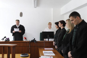 Már-már tömegesek a felmondások a bíróságokon