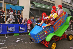 LMP: Felültünk a bohócautóra és nyomtuk a csengőt