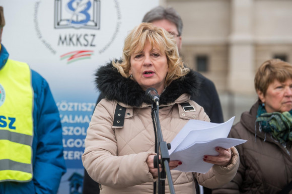 Létszámstop a közigazgatásban – meddig bírják még?