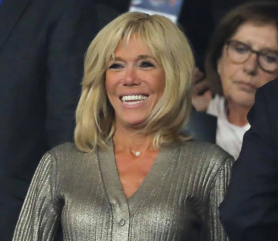 Macron felesége valójában férfi – terjeszti Trump és Orbán kedvenc amerikai influenszere