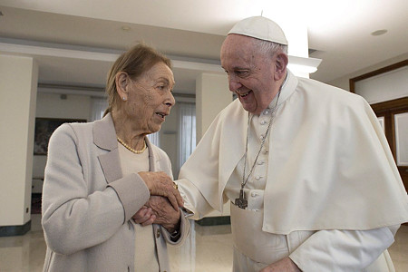 Megmenekülés, gyógyulás és elmúlás a Klubdélelőttben