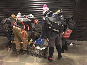 A hajléktalan nők a megaláztatástól való félelmükben nem járnak kezelésre