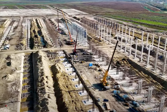 Egy kisvárosnyi áram és víz kell majd az épülő kínai autógyárnak