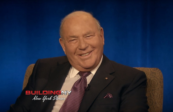 Orbán az amerikai nagykövetet etette reggel