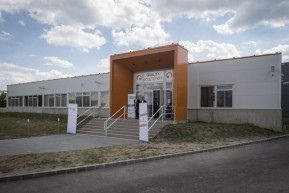 Hónapok óta zárva Köves Slomóék kóser vágóhídja, amelyre százmilliókat adott az Orbán-kormány