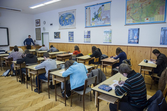 Ez így nem jó, másfajta középiskolai felvételi kellene – mondja a szakértő