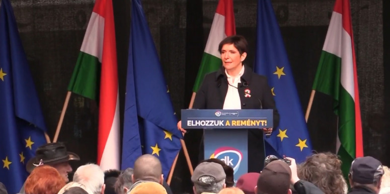 Dobrev: Ez a kormány, ha tehetné, kiszakítaná Magyarországot az EU-ból és a NATO-ból