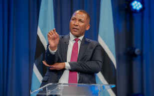 58 év után kormányt váltottak Botswanában