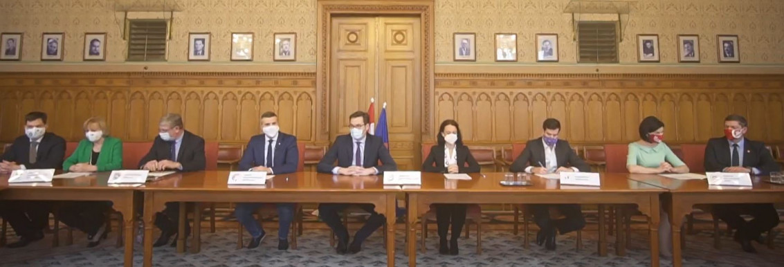 Gulyás: Ennél jobb ellenzéket nem kívánhat magának a Fidesz