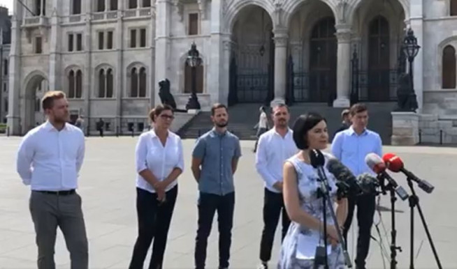 Hat javaslatot tett a megszorítások ellen a hatpárti ellenzék, rendkívüli ülést is összehívnának