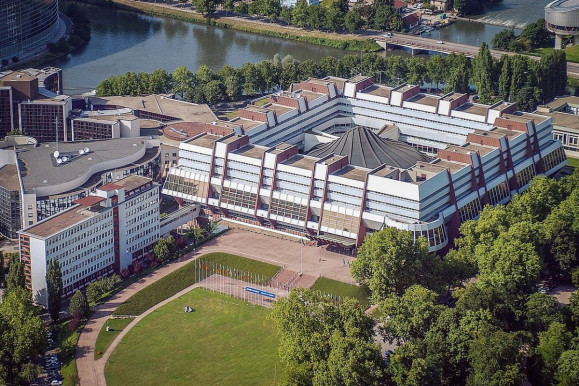 Az Európa Tanács emberi jogi biztosa: A szuverenitásvédelmi törvény fegyver lehet bárki ellen