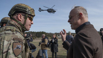 Reagált a honvédelmi miniszter Pálinkás százados interjújára