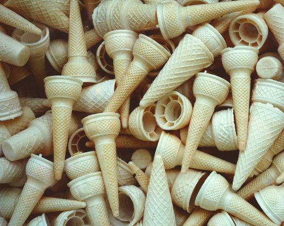 Unja a mosogatást? Egye meg a tálkát!