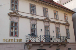 Szerződést bont a Petőfi Irodalmi Múzeummal az I. kerületi önkormányzat