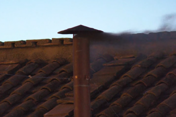 Megint fekete füst szállt fel a Vatikánban