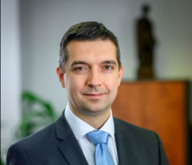 Orbán kirúgta az agrártárca államtitkárát