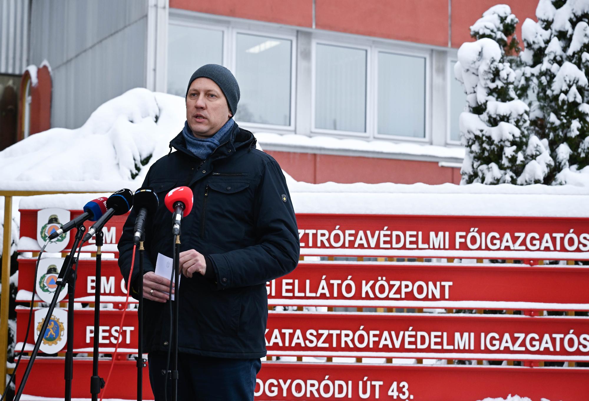 Havazás - Sajtótájékoztató az operatív törzs üléséről