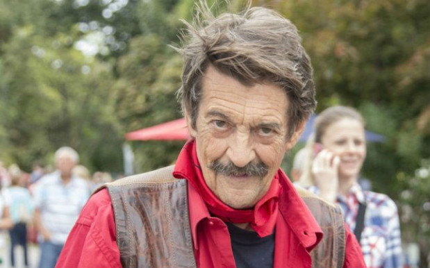 Galkó Balázs színházi portásnak jelentkezett, de nem tartottak rá igényt