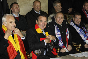 A demokráciák furcsasága: senki sem érinthetetlen 