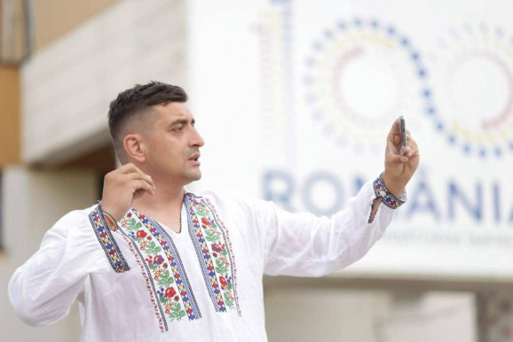 Nem Simion győzött, hanem a román politikai elit bukott meg