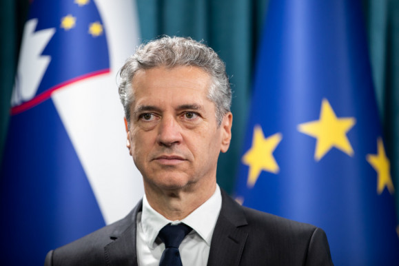 Valószínüleg a balközép nyert Szlovéniában, Orbán barátja 27,5 százalékot kapott