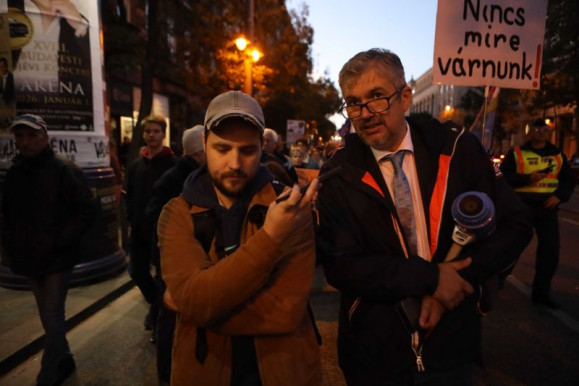 Hadházy: A követelő tüntetések megbuktak, de ettől még tovább tiltakozunk