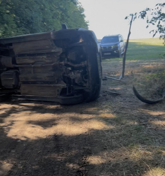 Közúti veszélyeztetés miatt nyomoz a rendőrség, miután Hadházy autójába hajtottak