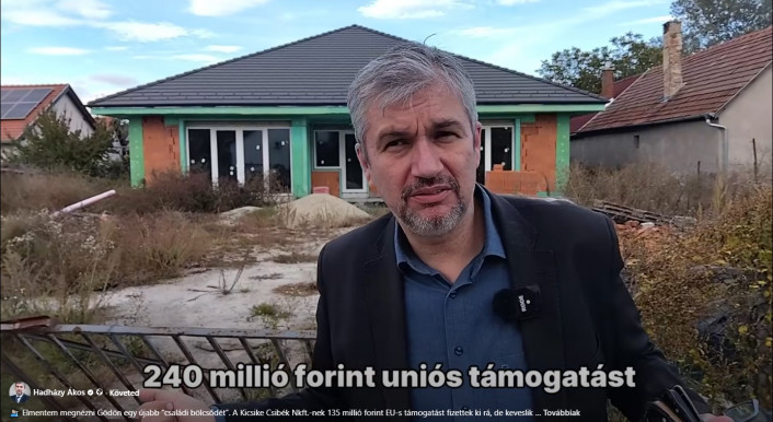 ''Ez kérem, itt mögöttem a Kicsike Csibék''