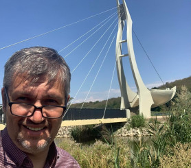 Hadházy: Az Orbán-rendszer, az eltékozolt pénzek mementója lesz a felcsúti hattyúhíd és kilátó