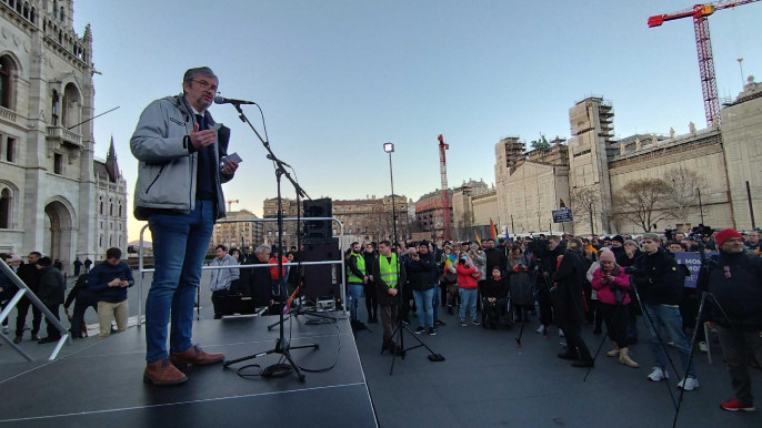 Nem engedélyezte a rendőrség Hadházyék keddi demonstrációját, de ez nem tartja őket vissza