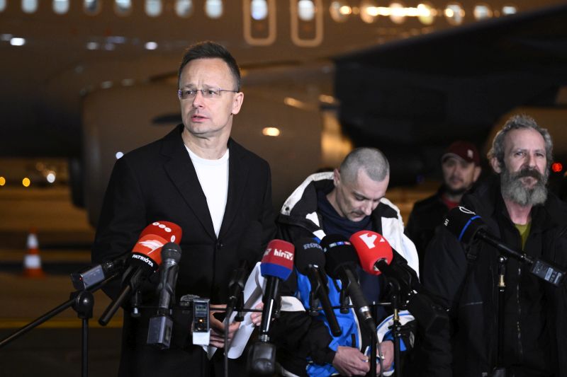 Moszkvából Budapestre érkezett a két kárpátaljai magyar k?