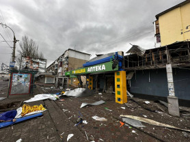 Herszont rakétázták az oroszok, több halálos áldozat van