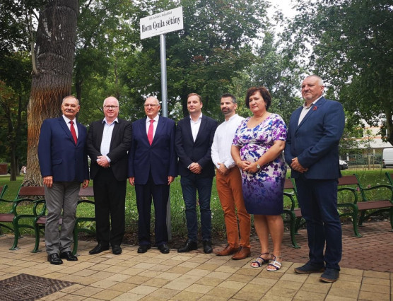 A főispán ne adjon utasításokat: nem nevezné át a Horn Gyula sétányt a főváros 