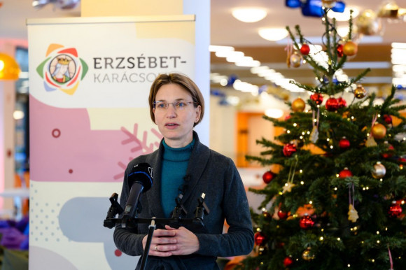 Hornung Ágnes veszi át az elhunyt Turi-Kovács Béla parlamenti helyét