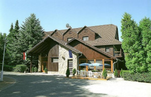 Pintér lánya lett a főnök a lovasberényi kormányüdülőt tulajdonló cégben