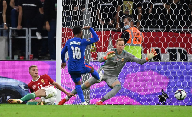 Egy fideszes képviselő szerint Trianonért is térdeltek az angolok