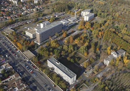 Legalább egy hónapja nincs lift a Jahn Ferenc kórház rehabilitációs osztályán