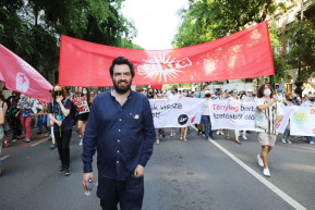 Jámbor András:  Hogy egy képviselő, mikor tesz esküt, nem tragédia, hanem az elit fontoskodása