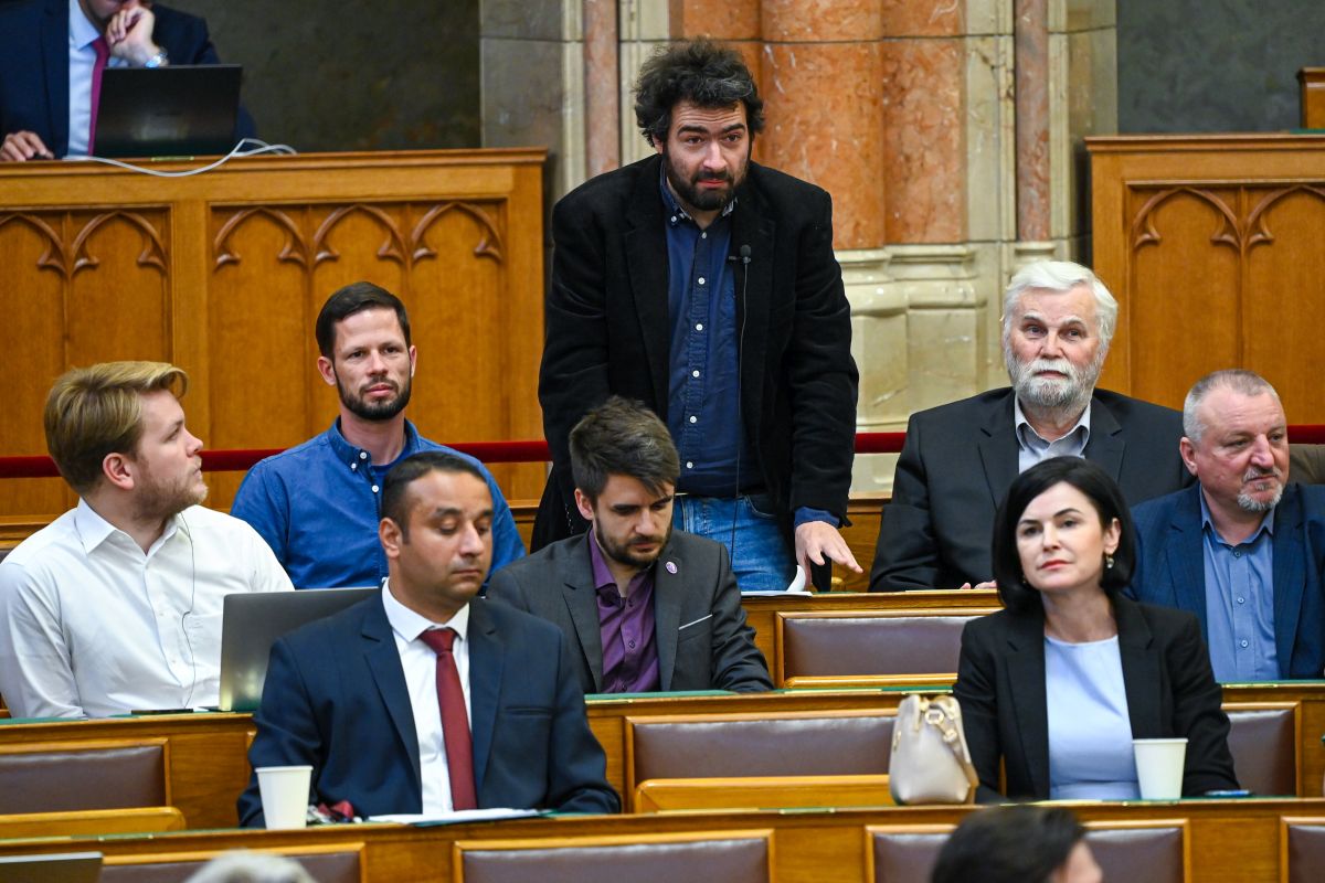 Az Országgyűlés plenáris ülése