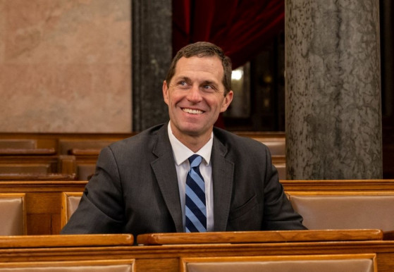 Rendkívül aggasztónak tartja a Budapestre látogató amerikai képviselő, hogy Orbán ellenfélnek nevezi az USA-t